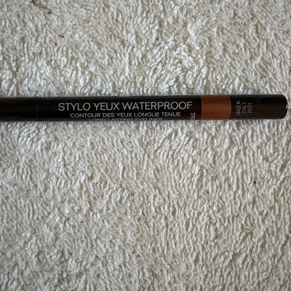 CHANEL Stylo Yeux Waterproof Eyeliner Ardent